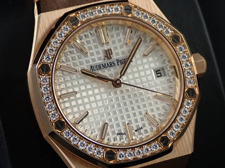 オーデマピゲ ロイヤルオーク Ref.77451OR.ZZ.1361OR.03 ピンクゴールド シルバー文字盤