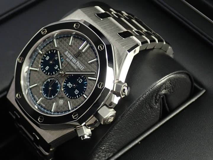 オーデマピゲ ロイヤルオーク クロノグラフ Ref.26331IP.OO.1220IP.01 チタン/プラチナ スレートグレー×ブルー文字盤