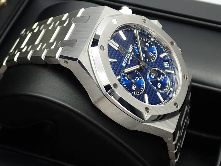 オーデマピゲ ロイヤルオーク クロノグラフ Ref.26239BC.OO.1220BC.01 ホワイトゴールド ブルー文字盤