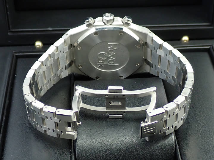 オーデマピゲ ロイヤルオーク クロノグラフ Ref.26331ST.OO.1220ST.01 ステンレススチール ブルー文字盤