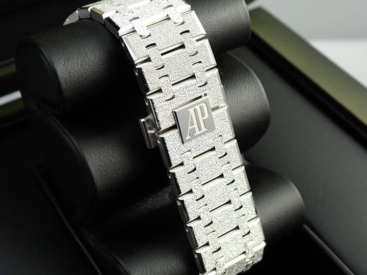 Audemars Piguet Royal Oak Chronograph <Warranty, Box, etc.>