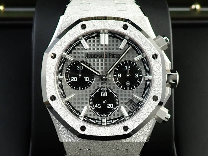 Audemars Piguet Royal Oak Chronograph <Warranty, Box, etc.>
