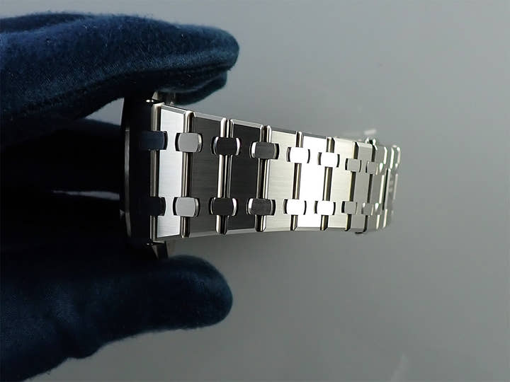 オーデマピゲ ロイヤルオーク ロイヤルオーク トゥールビヨン エクストラシン オープンワーク Ref.26518ST.OO.1220ST.01 ステンレススチール スケルトン文字盤