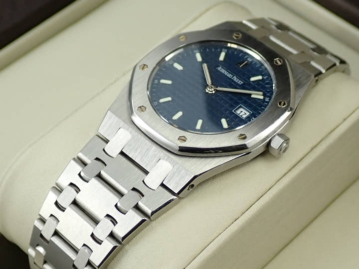 オーデマピゲ ロイヤルオーク クォーツ Ref.57175ST.OO.0789ST.01 ステンレススチール ブルー文字盤