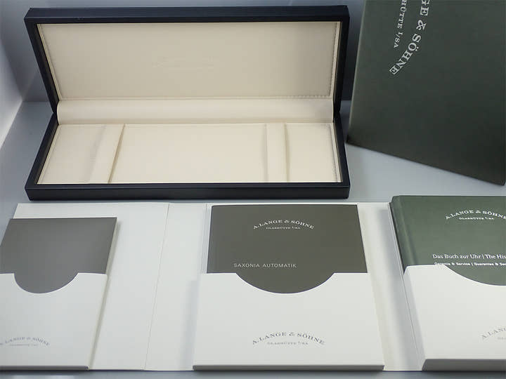 A.ランゲ&ゾーネ サクソニア オートマティック Ref.380.027 シルバー文字盤 未使用 P1372172