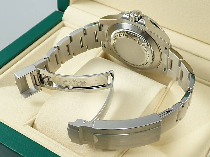 Rolex Sea-Dweller 4000 <Warranty, Box, etc.>