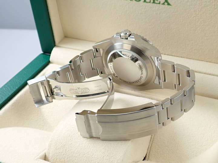 ロレックス シードゥエラー Ref.126600 ステンレススチール ブラック文字盤