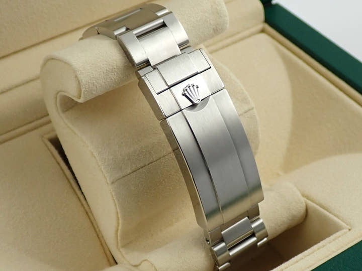 ロレックス シードゥエラー Ref.126600 ステンレススチール ブラック文字盤