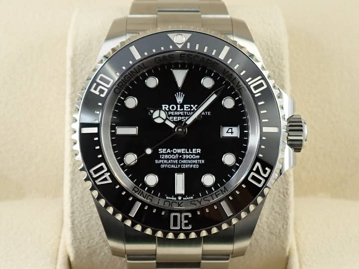 Rolex Sea-Dweller Deepsea Ref. 136660 Stainless Steel Black Dial