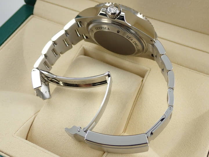 Rolex Sea-Dweller Deep Sea <Warranty, Box, etc.>