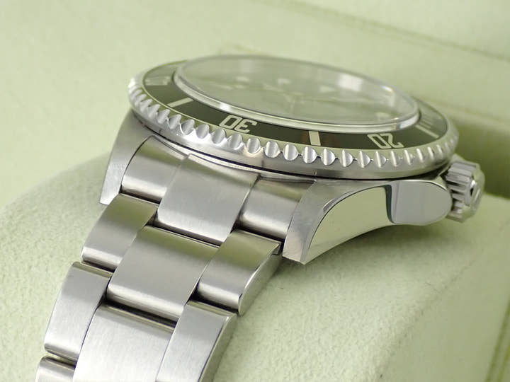 ロレックス シードゥエラー Ref.16600 ステンレススチール ブラック文字盤