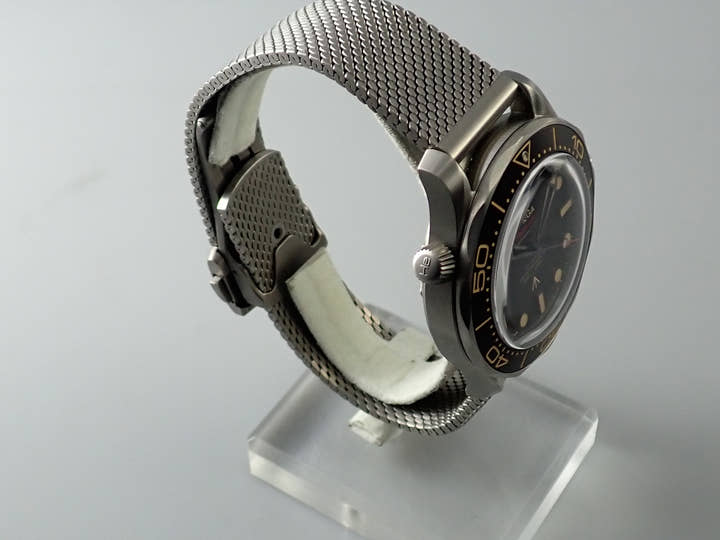 オメガ シーマスター ダイバー 300M コーアクシャル マスター クロノメーター 42MM Ref.210.90.42.20.01.001 ブラウン文字盤 美品 W1RMXTXK