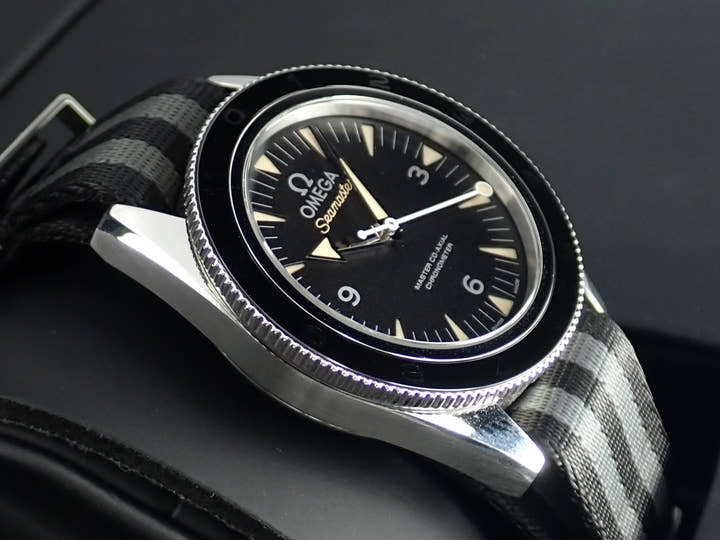 オメガ シーマスター Ref.233.32.41.21.01.001 ブラック文字盤 中古 sea-master-19