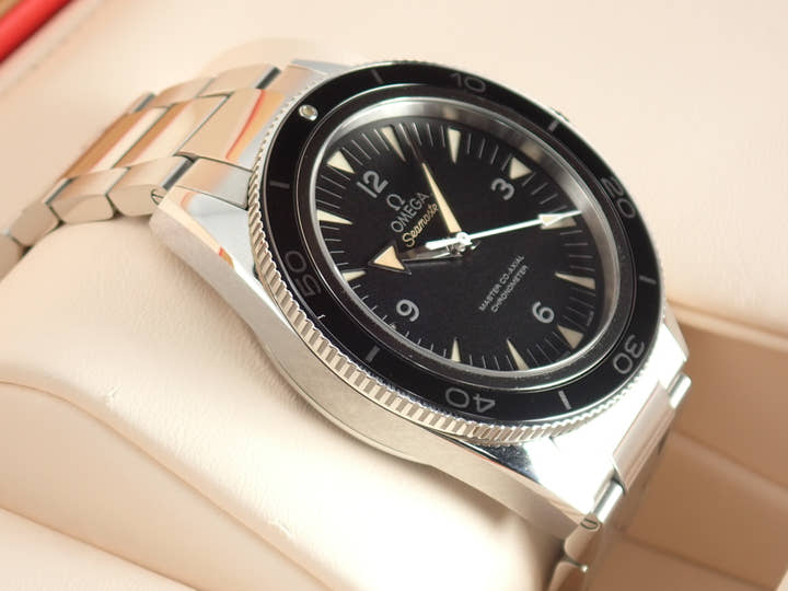 オメガ シーマスター Ref.233.30.41.21.01.001 ブラック文字盤 中古 sea-master-20