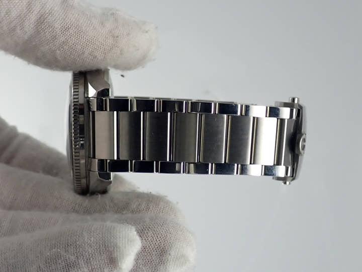 オメガ シーマスター Ref.234.10.39.20.01.001 ブラック文字盤 中古 sea-master-22