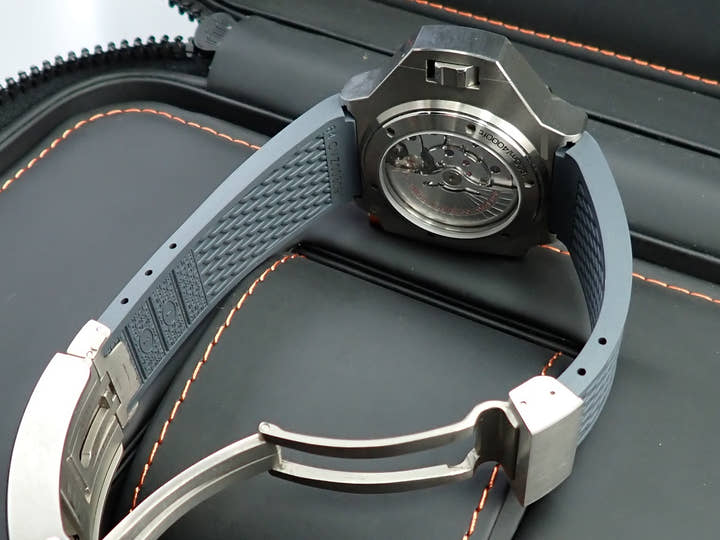 Omega Seamaster ProProf 1200M Co-Axial Master Chronometer Ref.227.90.55.21.99.001 Grey Dial Very Good Condition SVT77F5X