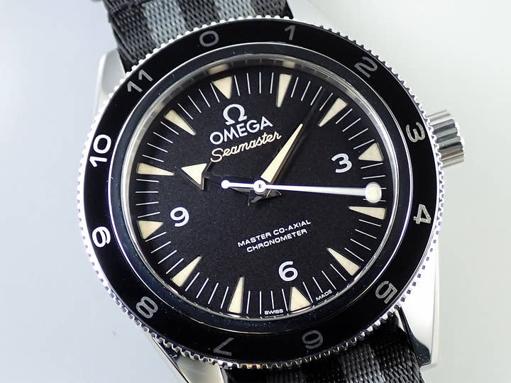 オメガ シーマスター 300 スペクター Ref.233.32.41.21.01.001 ブラック文字盤 美品 7PZ1T1US