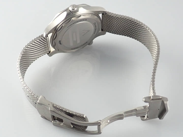 オメガ シーマスター 300 コーアクシャル マスタークロノメーター Ref.210.90.42.20.01.001 ブラウン文字盤 中古 WC97ZRMW