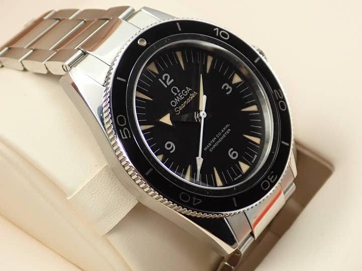オメガ シーマスター 300 Ref.233.30.41.21.01.001 ブラック文字盤 美品 Z4SLMXPS