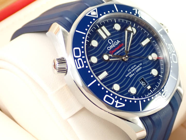 オメガ シーマスター ダイバー 300M コーアクシャル マスター クロノメーター 42MM Ref.210.32.42.20.03.001 ブルー文字盤 美品 F9VFVSV4
