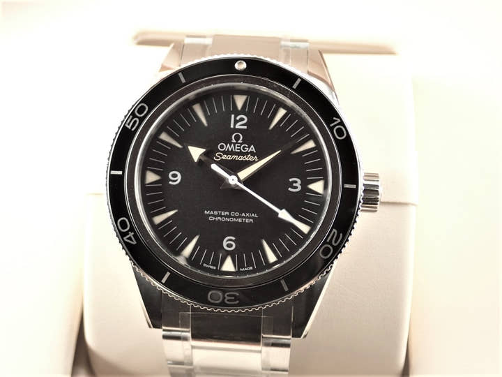 オメガ シーマスター Ref.233.30.41.21.01.001 ブラック文字盤 未使用 sea-master-32