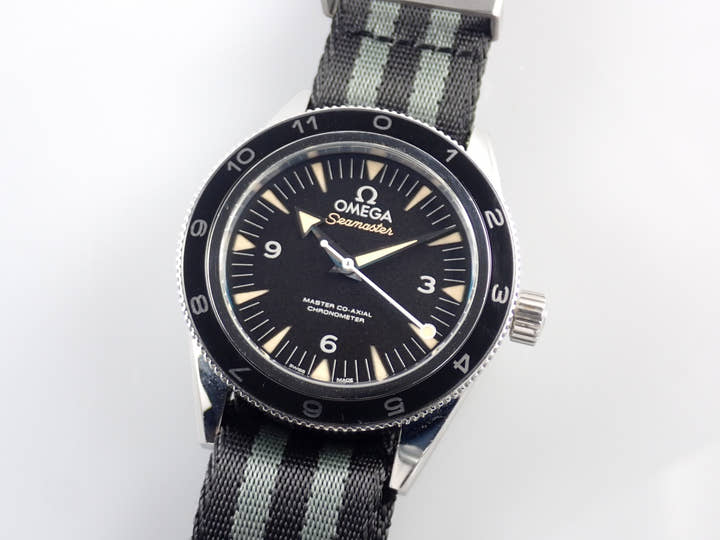 オメガ シーマスター300 Ref.233.32.41.21.01.001 ブラック文字盤 中古 sea-master-34