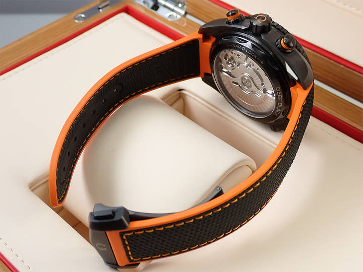 オメガ シーマスター プラネットオーシャン Ref.215.92.46.51.01.001 ブラック文字盤 美品 F3017K04