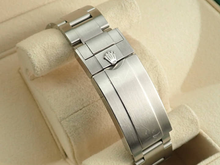ロレックス シードゥエラー Ref.126600 ステンレススチール ブラック文字盤