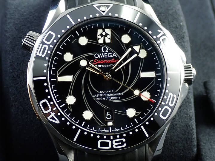 オメガ シーマスター 007 Ref.210.22.42.20.01.004 ブラック文字盤 美品 AK52K182