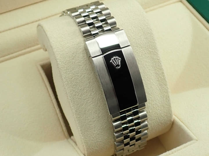 ロレックス スカイドゥエラー Ref.326934 ステンレススチール/ホワイトゴールド ブラック文字盤 ジュビリーブレスレット 未使用 KH925UWZ