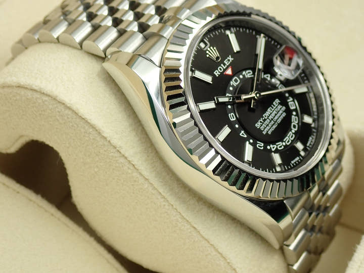 ロレックス スカイドゥエラー Ref.326934 ステンレススチール/ホワイトゴールド ブラック文字盤 ジュビリーブレスレット 美品 LY00L7P0