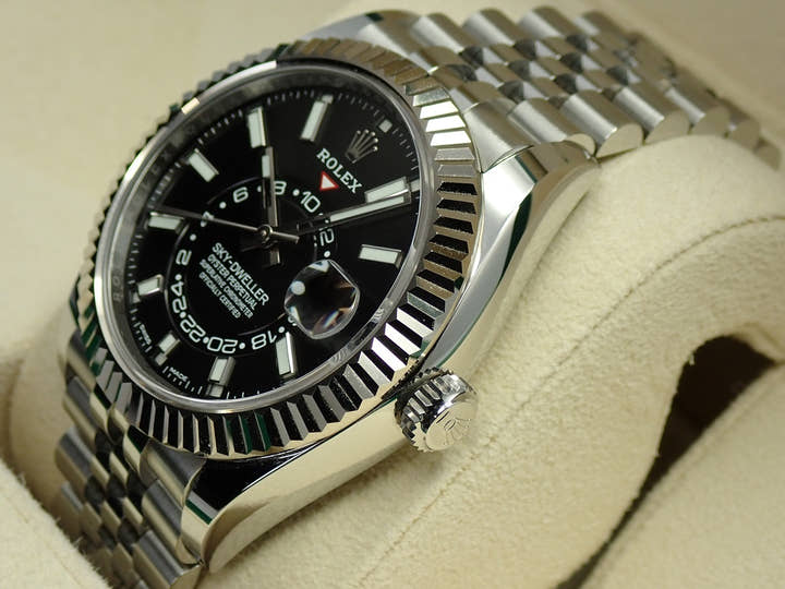 ロレックス スカイドゥエラー Ref.326934 ステンレススチール/ホワイトゴールド ブラック文字盤 ジュビリーブレスレット 美品 LY00L7P0