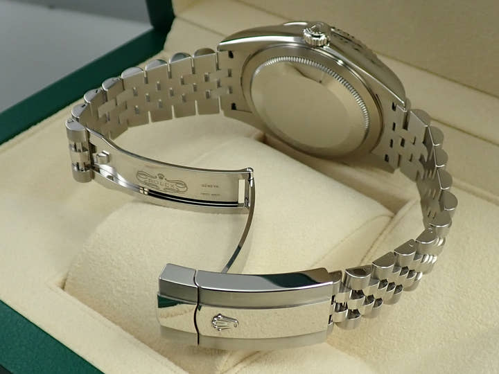 ロレックス スカイドゥエラー Ref.326934 ステンレススチール/ホワイトゴールド ブラック文字盤 ジュビリーブレスレット 美品 LY00L7P0