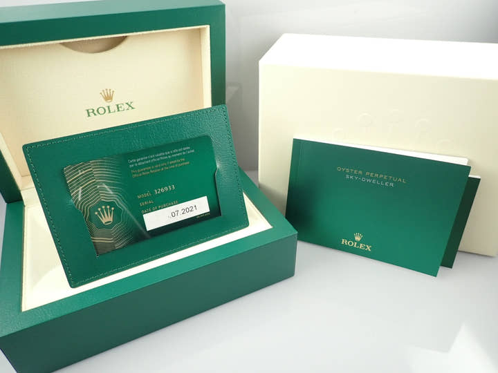 ロレックス スカイドゥエラー Ref.326933 ホワイト文字盤 未使用 sky-dweller-24 オイスターブレスレット