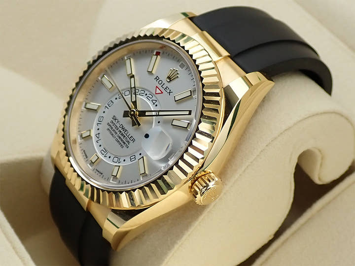 ロレックス スカイドゥエラー Ref.326238 イエローゴールド シルバー文字盤 オイスターフレックス