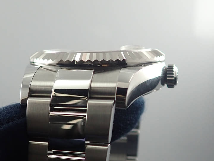 ロレックス スカイドゥエラー Ref.326934 ホワイト文字盤 中古 sky-dweller-25 オイスターブレスレット