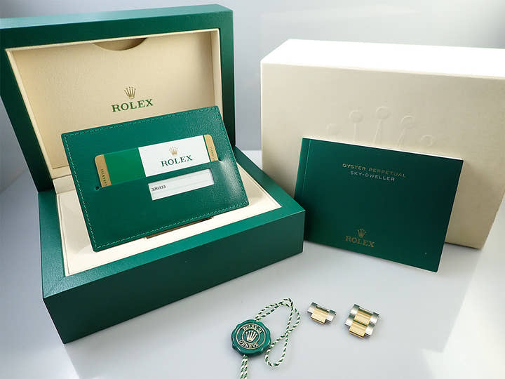 ロレックス スカイドゥエラー Ref.326933 ステンレススチール/イエローゴールド ホワイト文字盤 オイスターブレスレット