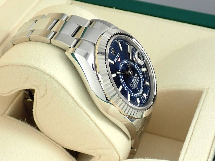 Rolex Sky-Dweller <Warranty, Box, etc.>