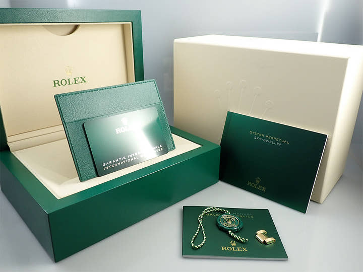 ロレックス スカイドゥエラー Ref.326938 イエローゴールド ブラック文字盤 オイスターブレスレット