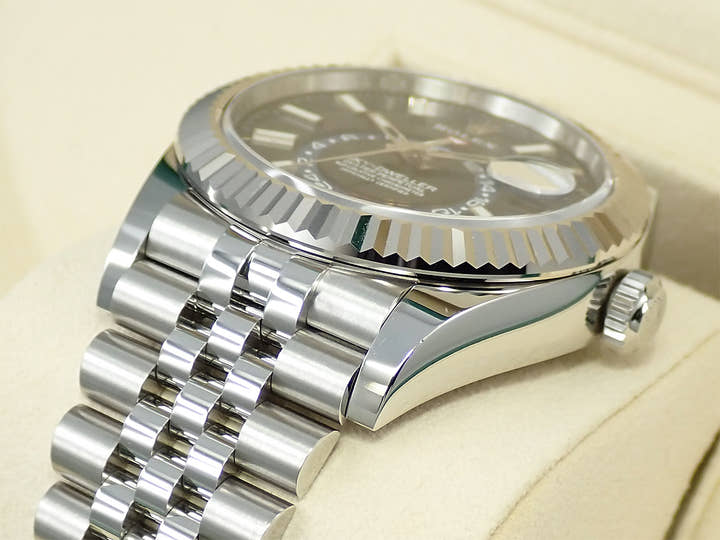 ロレックス スカイドゥエラー Ref.326934 ステンレススチール/ホワイトゴールド ブルー文字盤 ジュビリーブレスレット 中古 3XH301XS