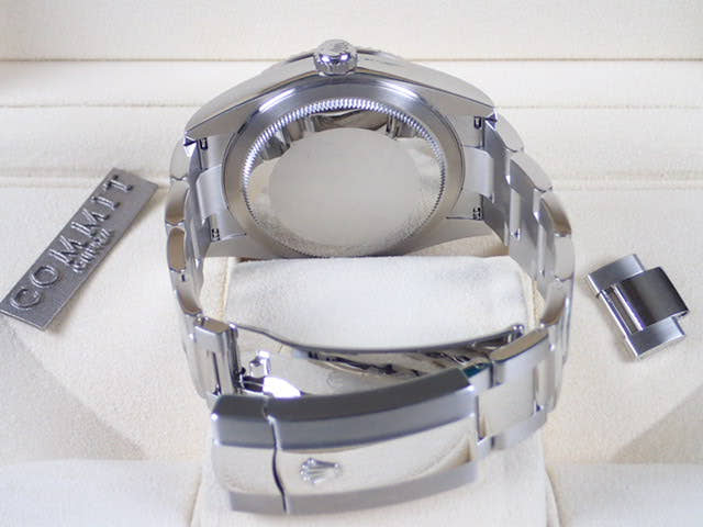 ロレックス スカイドゥエラー Ref.326934 ホワイト文字盤 未使用 sky-dweller-3 オイスターブレスレット