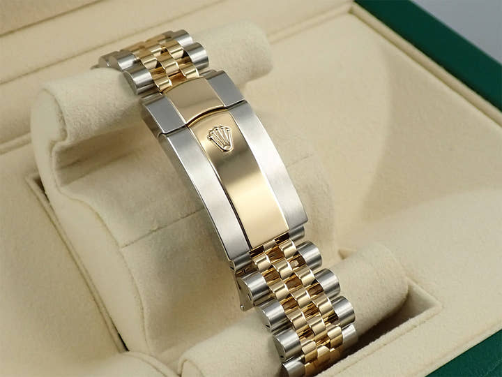 ロレックス スカイドゥエラー Ref.326933 ステンレススチール/イエローゴールド ホワイト文字盤 ジュビリーブレスレット 美品 6YJ606UM