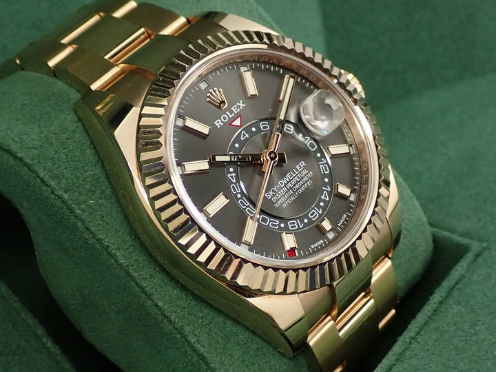 ロレックス スカイドゥエラー Ref.326935 エバーローズゴールド スレート文字盤 オイスターブレスレット