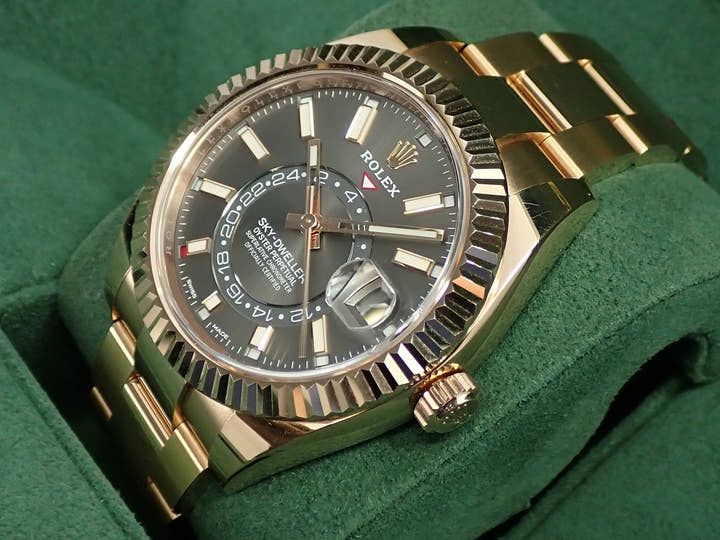 ロレックス スカイドゥエラー Ref.326935 エバーローズゴールド スレート文字盤 オイスターブレスレット