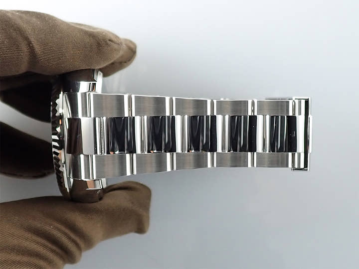 ロレックス スカイドゥエラー Ref.326934 ステンレススチール/ホワイトゴールド ブラック文字盤 オイスターブレスレット