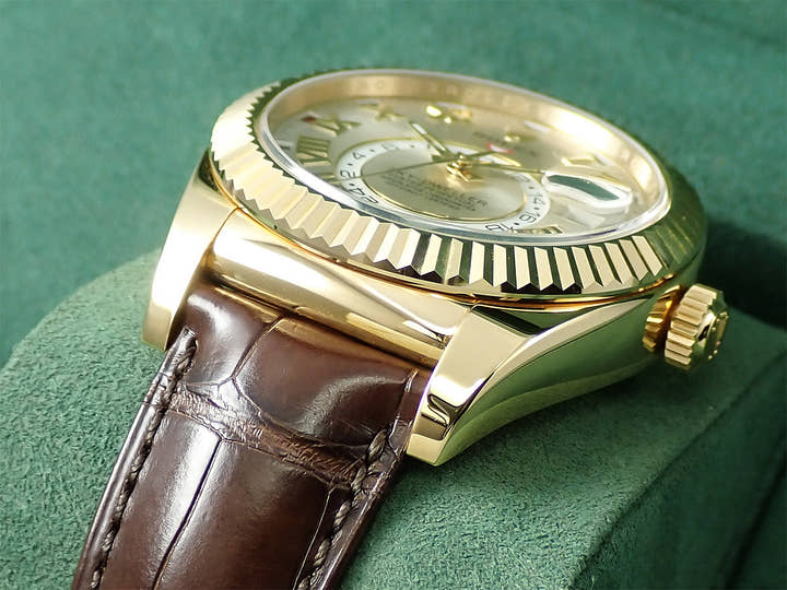 ロレックス スカイドゥエラー Ref.326138 イエローゴールド シルバー文字盤 革ベルト 美品 0S906976
