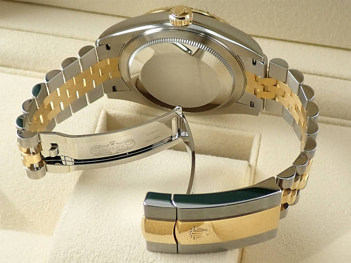 ロレックス スカイドゥエラー Ref.336933 ステンレススチール/イエローゴールド ブラック文字盤 ジュビリーブレスレット 未使用 P134CC16