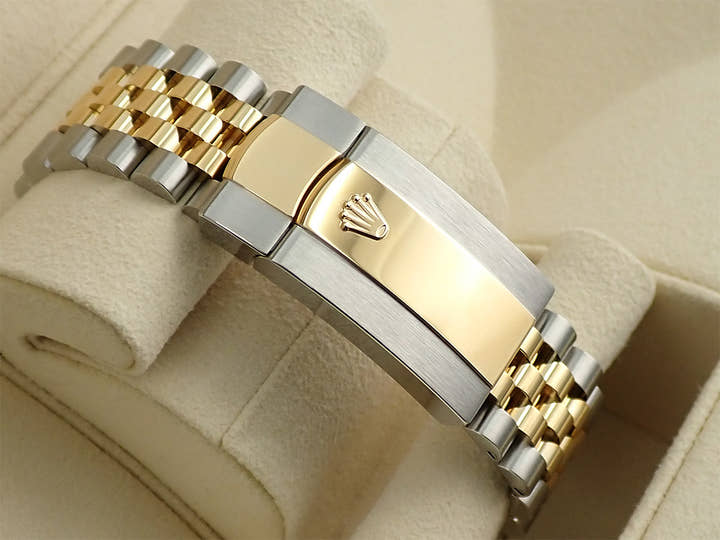 ロレックス スカイドゥエラー Ref.336933 ステンレススチール/イエローゴールド ブラック文字盤 ジュビリーブレスレット 未使用 P134CC16