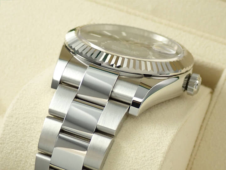 ロレックス スカイドゥエラー Ref.326934 ステンレススチール/ホワイトゴールド ブラック文字盤 オイスターブレスレット