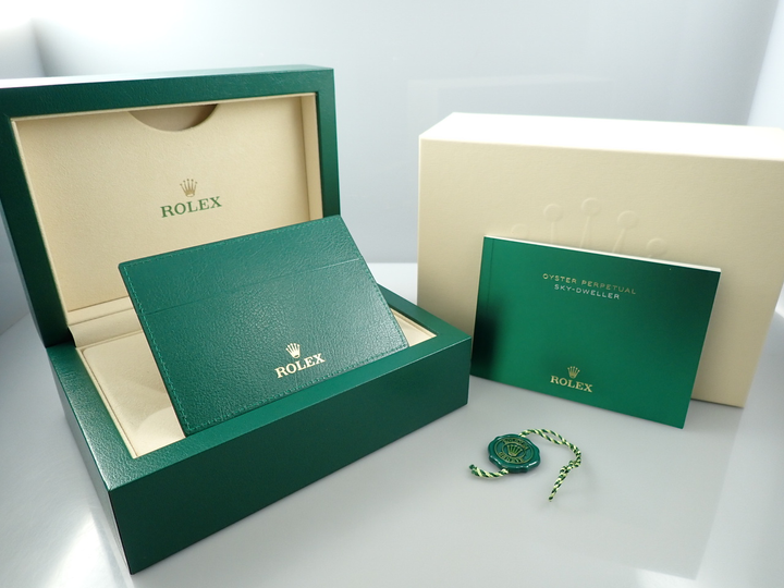 ロレックス スカイドゥエラー Ref.326934 ステンレススチール/ホワイトゴールド ブルー文字盤 オイスターブレスレット